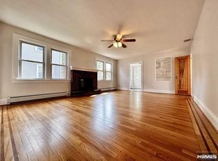 324 Lambert Ave, Northvale, NJ 07647