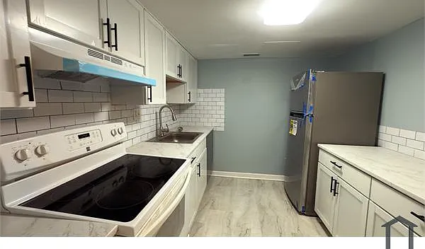 3 bed, $2,650 — Photo 4