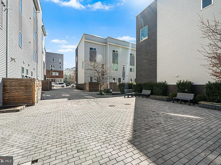 1640 N 5th Ct #29-A — Photo 16