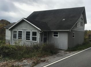 556 County Road 15, South Pt, OH 45680