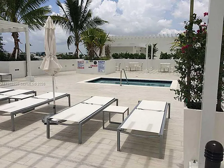 4250 Biscayne Blvd #1414 — Photo 20