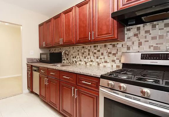 2nd image of 44-11 Macnish St #5E