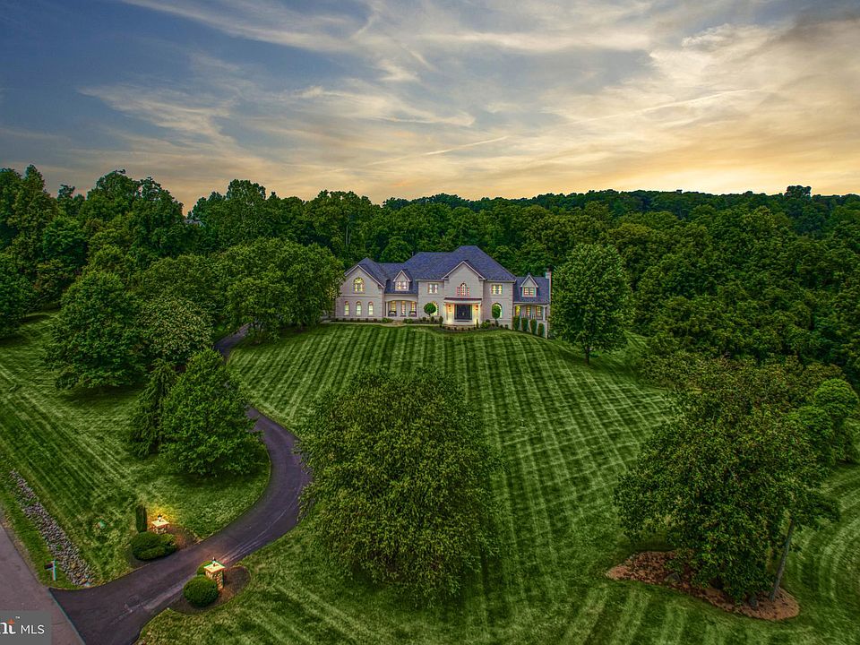 40546 Spectacular Bid Pl, Leesburg, VA 20176 | Zillow