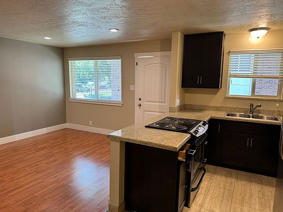 2nd image of 116 S 800 E APT 2
