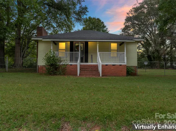 1307 Grace Ave, Lancaster, SC 29720