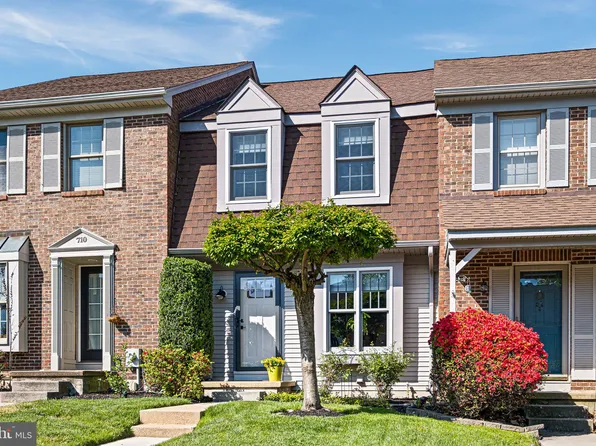 708 Chimney Hill Ln, Hockessin, DE 19707