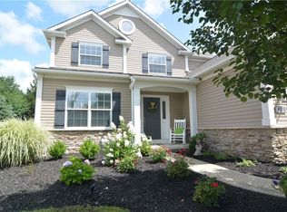 8273 Manor Gate Way, Mentor, OH 44060