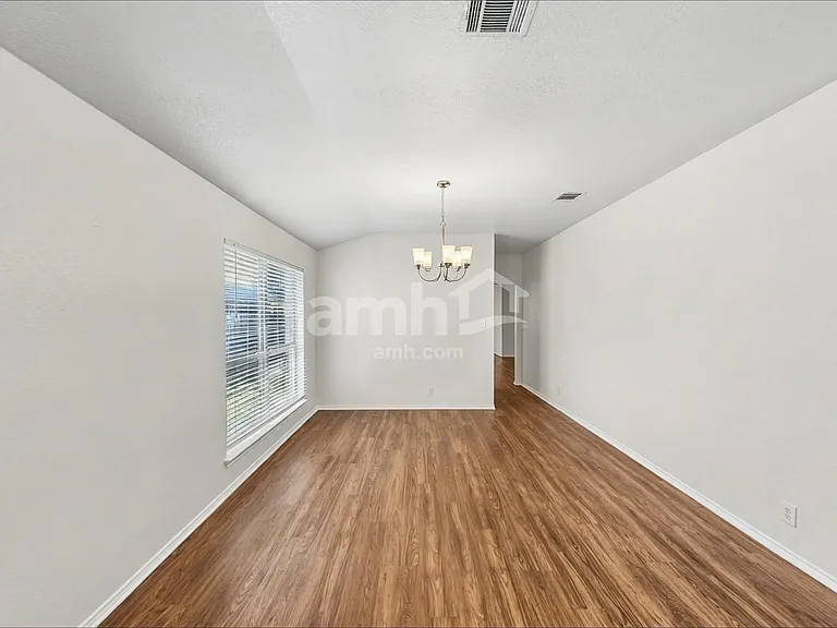 12107 Clubhouse — Photo 9