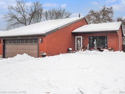 3990 Cresthaven Dr, Waterford, MI, 48328