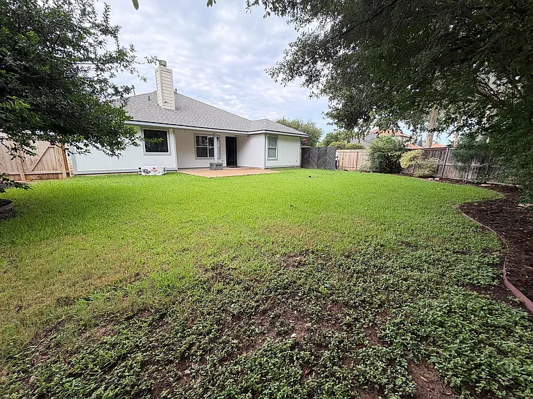 114 Newport Landing Pl — Photo 12