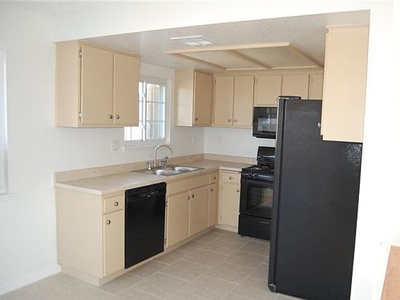 3rd image of 16123 Mossdale Ave