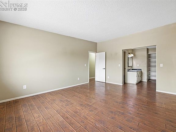 4th image of 930 Fontmore Rd APT C