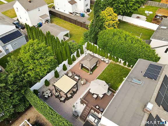2nd image of 18 Fairlea Avenue