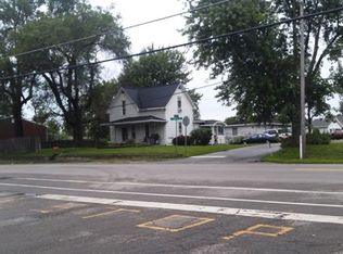 805 E Smith St, Warsaw, IN 46580