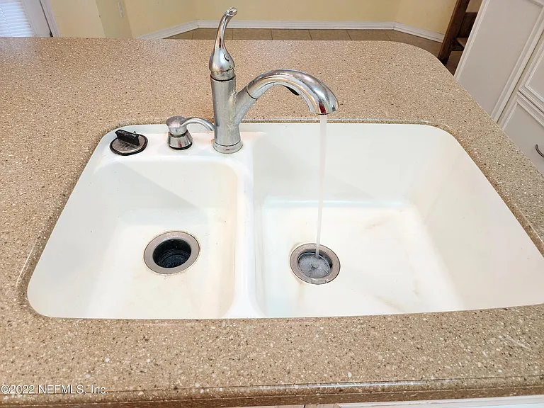 1589 Guardian Ct — Photo 19