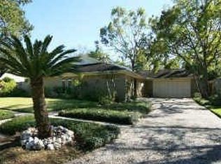 16326 Clearcrest Dr, Houston, TX 77059