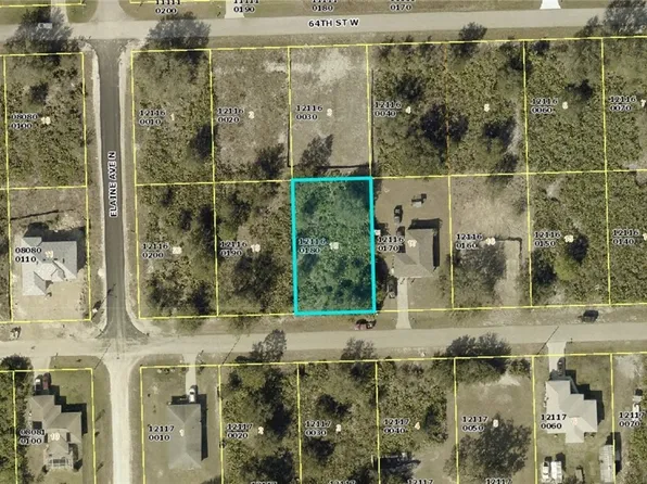 2614 63rd St W, Lehigh Acres, FL 33971