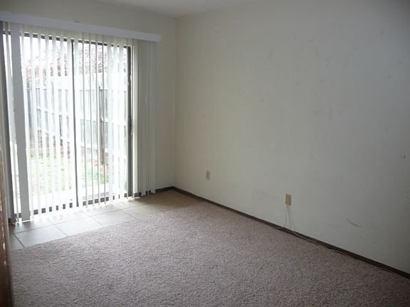 4th image of 1112 NW 52nd St