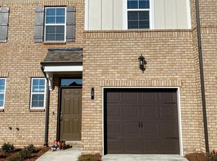 16 Holland Ridge Cir #16, Lebanon, TN 37090