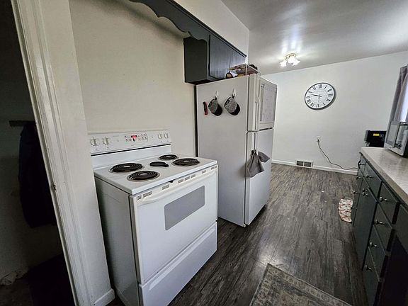 5th image of 1501 Swinton St