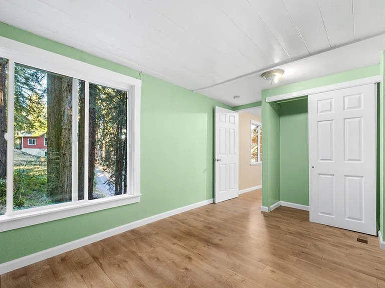 10229 Redwood Dr — Photo 7