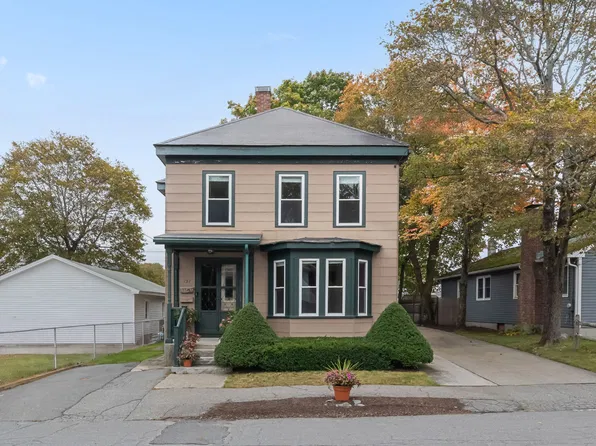 151 West St, Clinton, MA 01510