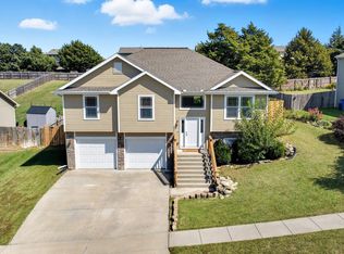 1834 Katie Rose Trl, Junction City, KS 66441