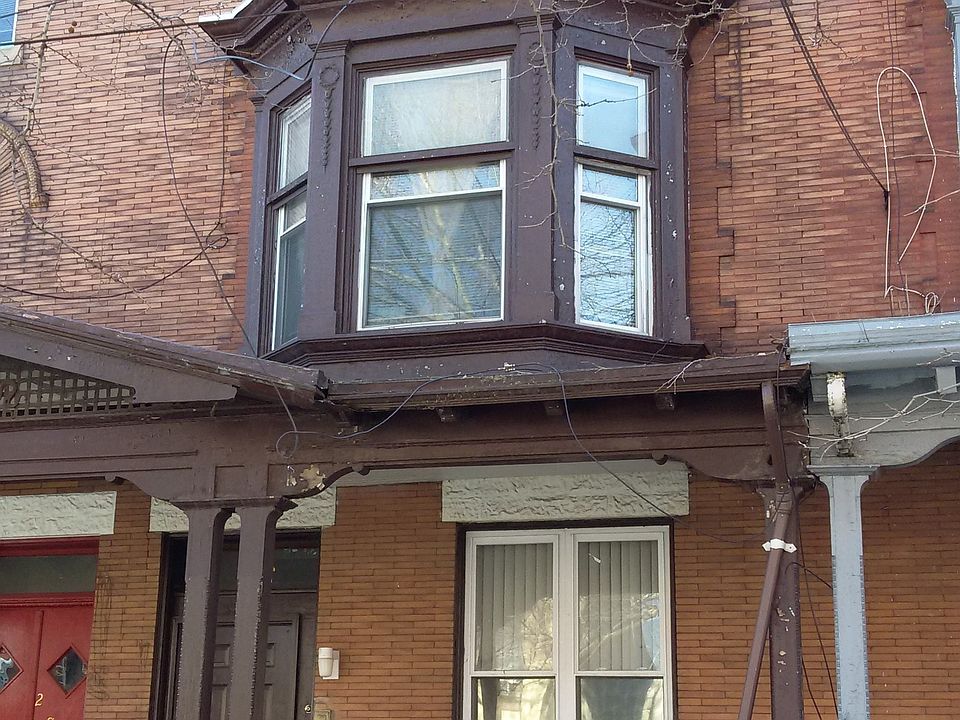 1st image of 2816 W Oxford St