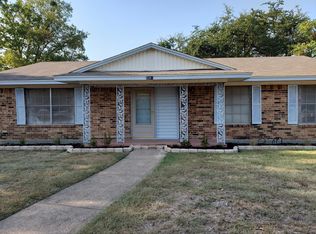 3301 Hillsdale Ln, Garland, TX 75042