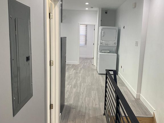 4th image of 4827 A St #1&2