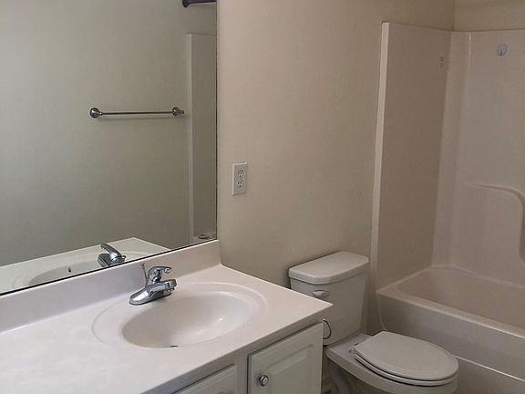 2nd image of 219 Northwynd Cir
