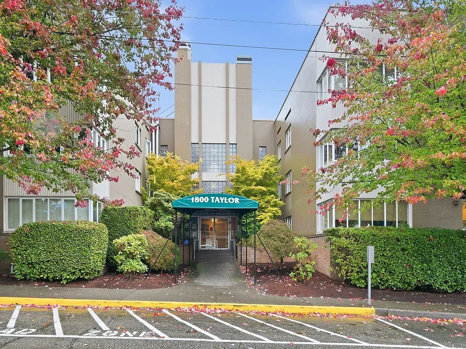 1800 Taylor Ave N #110