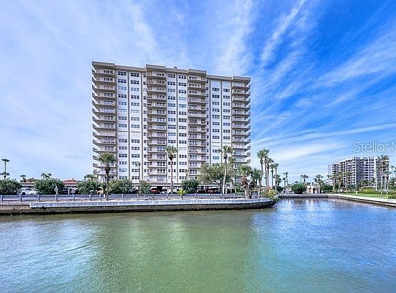 2nd image of 1621 Gulf Blvd APT 508