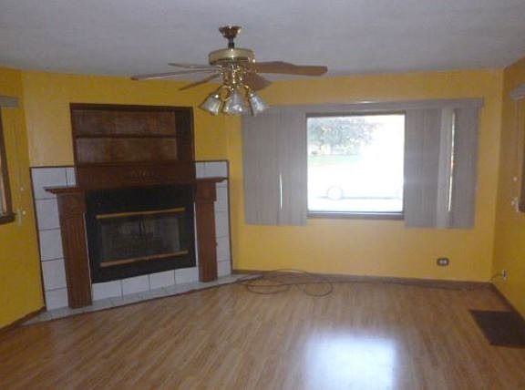 5th image of 11227 S Worth Ave