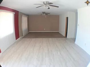 3020 Cesar Chavez Dr, Clovis, NM 88101