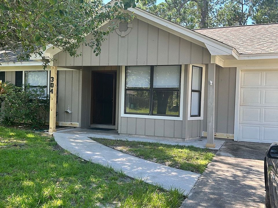 1st image of 304 Westgate Cir