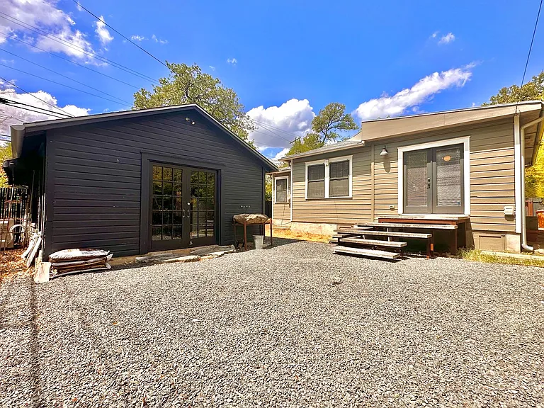 3201 French Pl — Photo 19