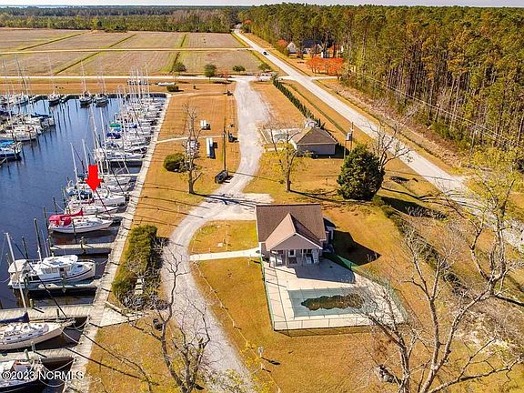 2nd image of 257 Pecan Grove Marina