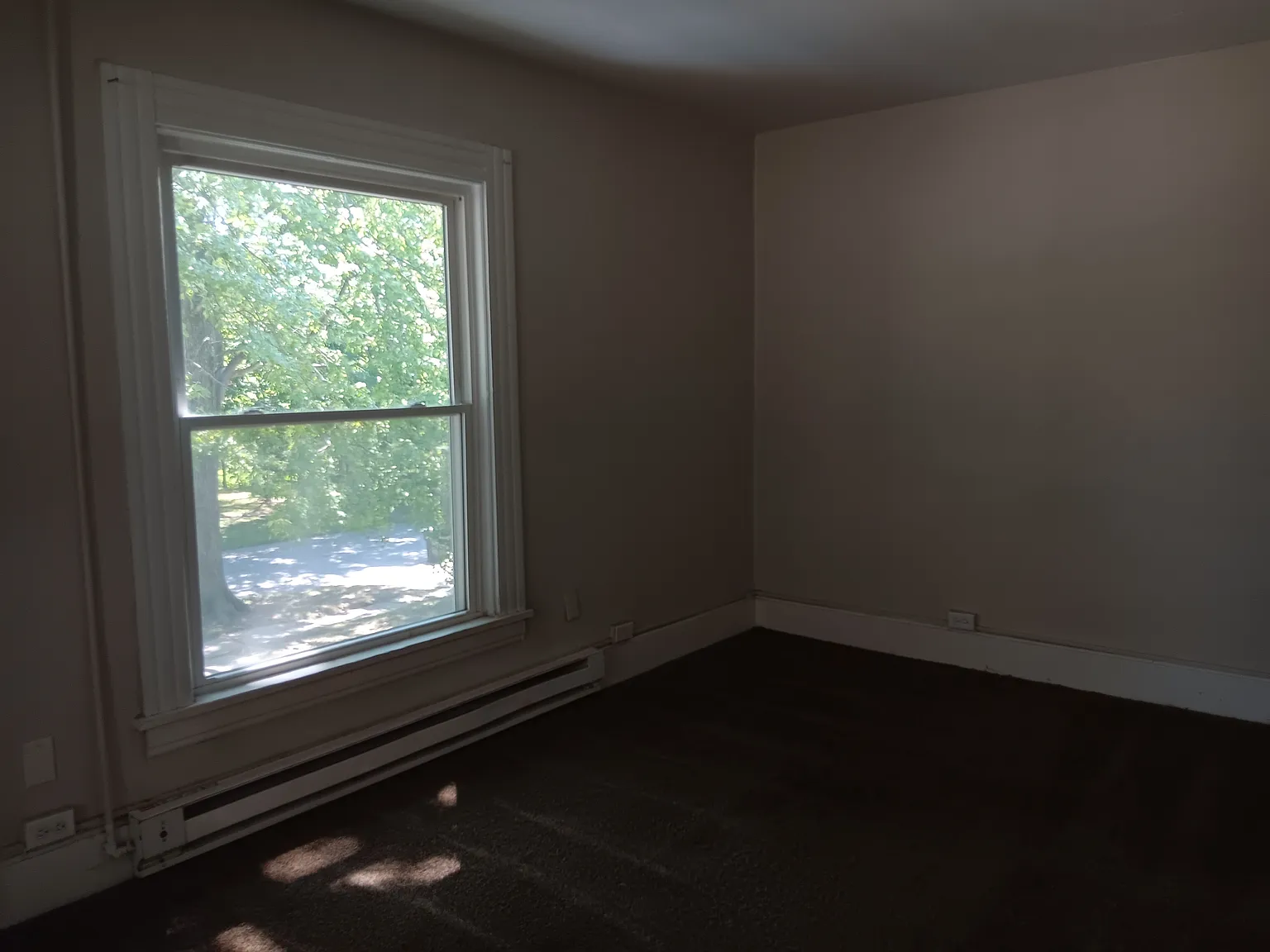 2 bed, $1,000 — Photo 3