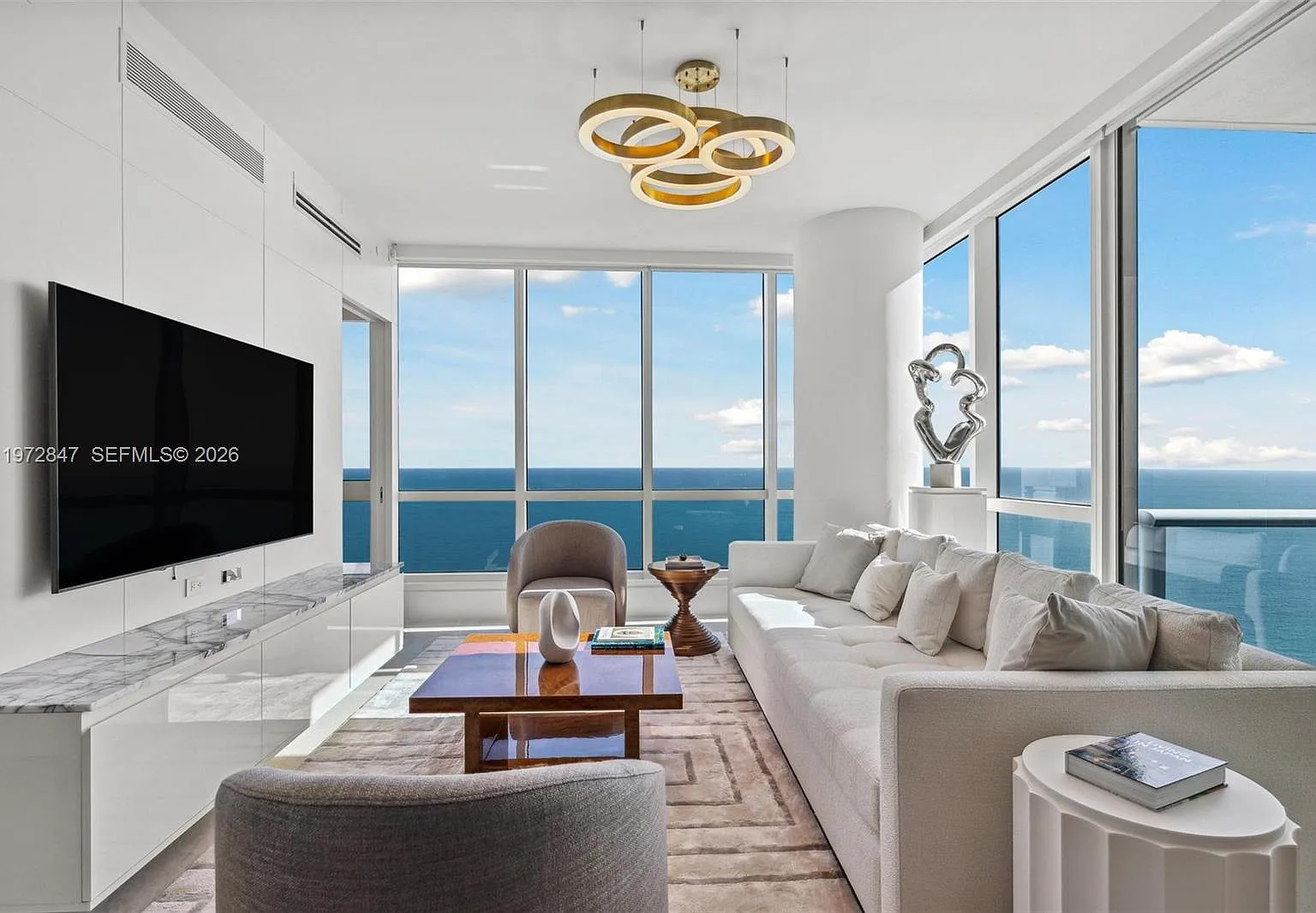 2 bed, 1793 sqft, $20,000 — Photo 2