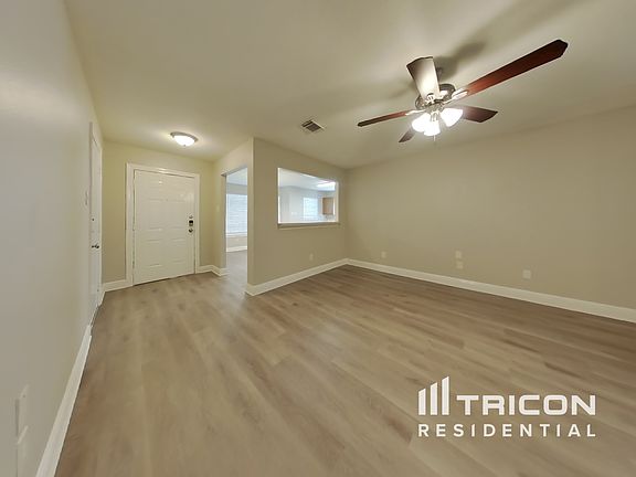 3rd image of 4738 Black Rock St