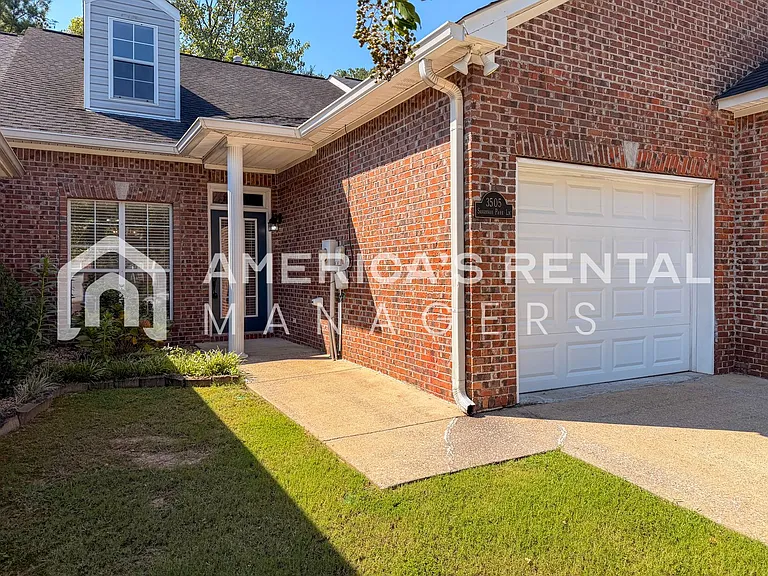 3505 Savannah Park Ln — Photo 6