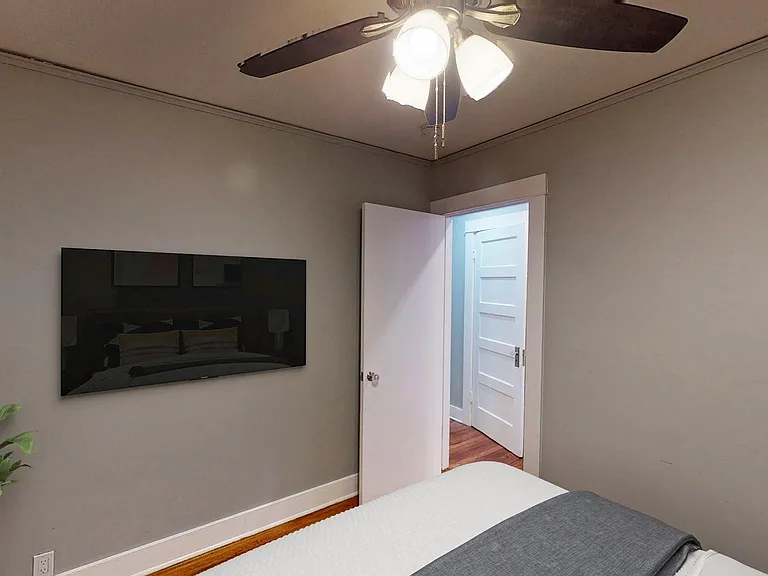 11676 Darlington Ave — Photo 20