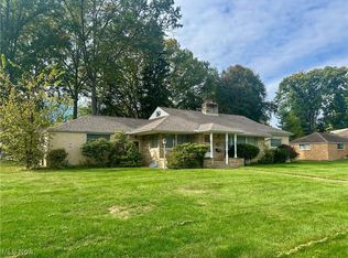 703 Melwood Dr NE, Warren, OH 44483