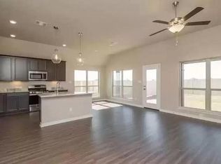 1981 Chief St, Bryan, TX 77807