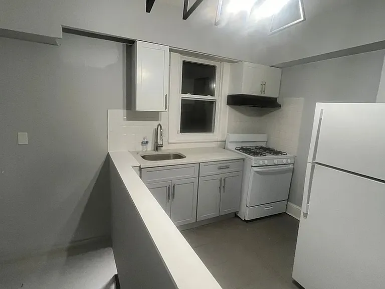 394 Myrtle Ave #101 — Photo 2