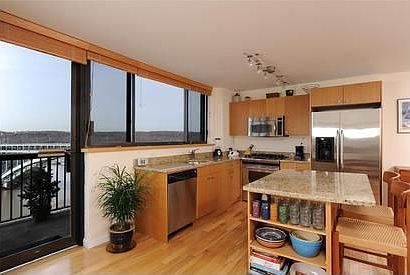 4th image of 2287 Johnson Ave APT 14A