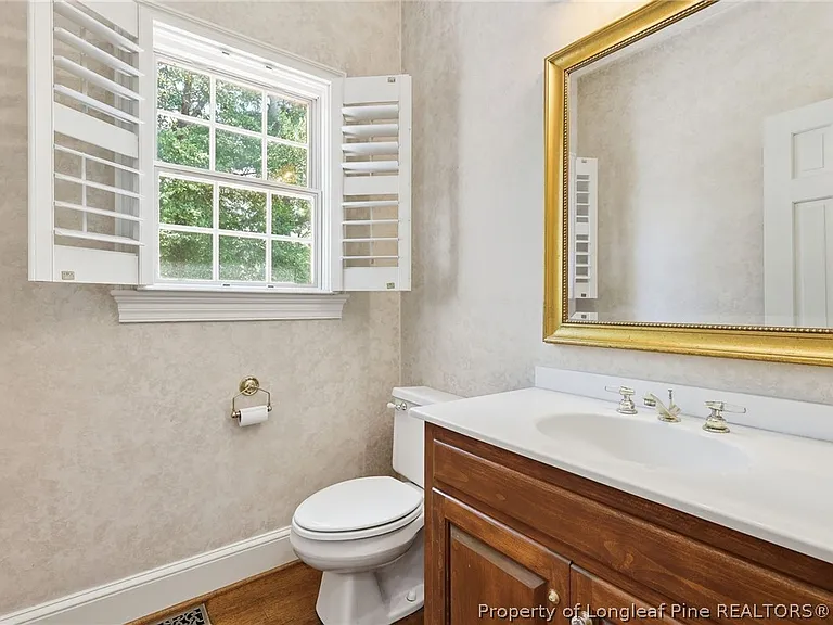 3525 Prestwick Dr — Photo 38