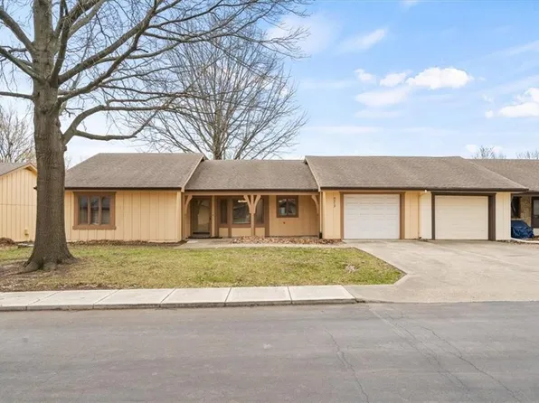 8213 E 189th St, Belton, MO 64012