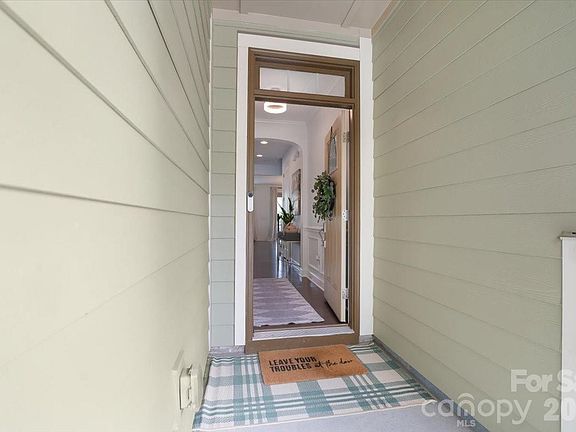 4th image of 17534 Austins Creek Dr